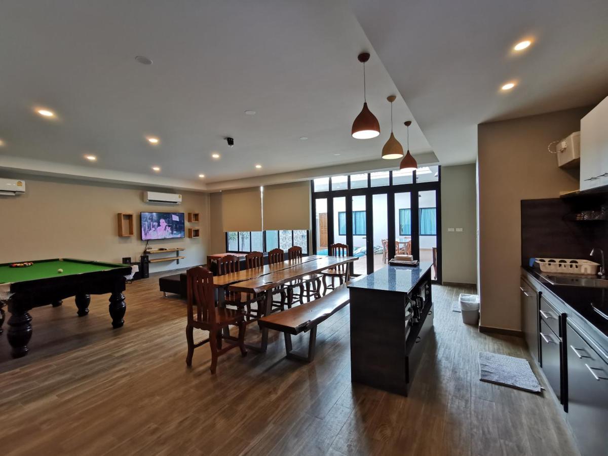Thepprasit Cosy Villa Haat Jomtien Eksteriør bilde