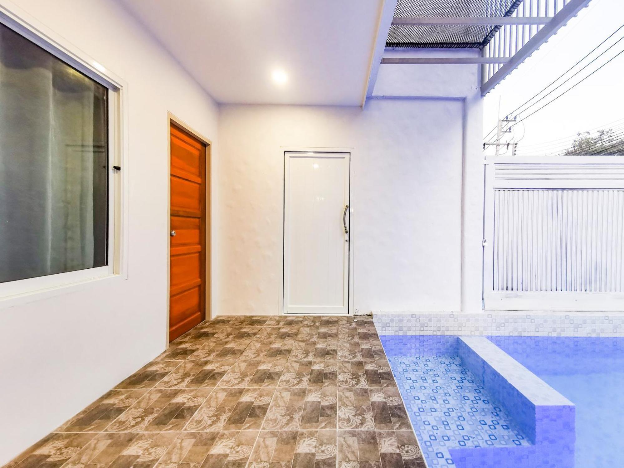 Thepprasit Cosy Villa Haat Jomtien Eksteriør bilde