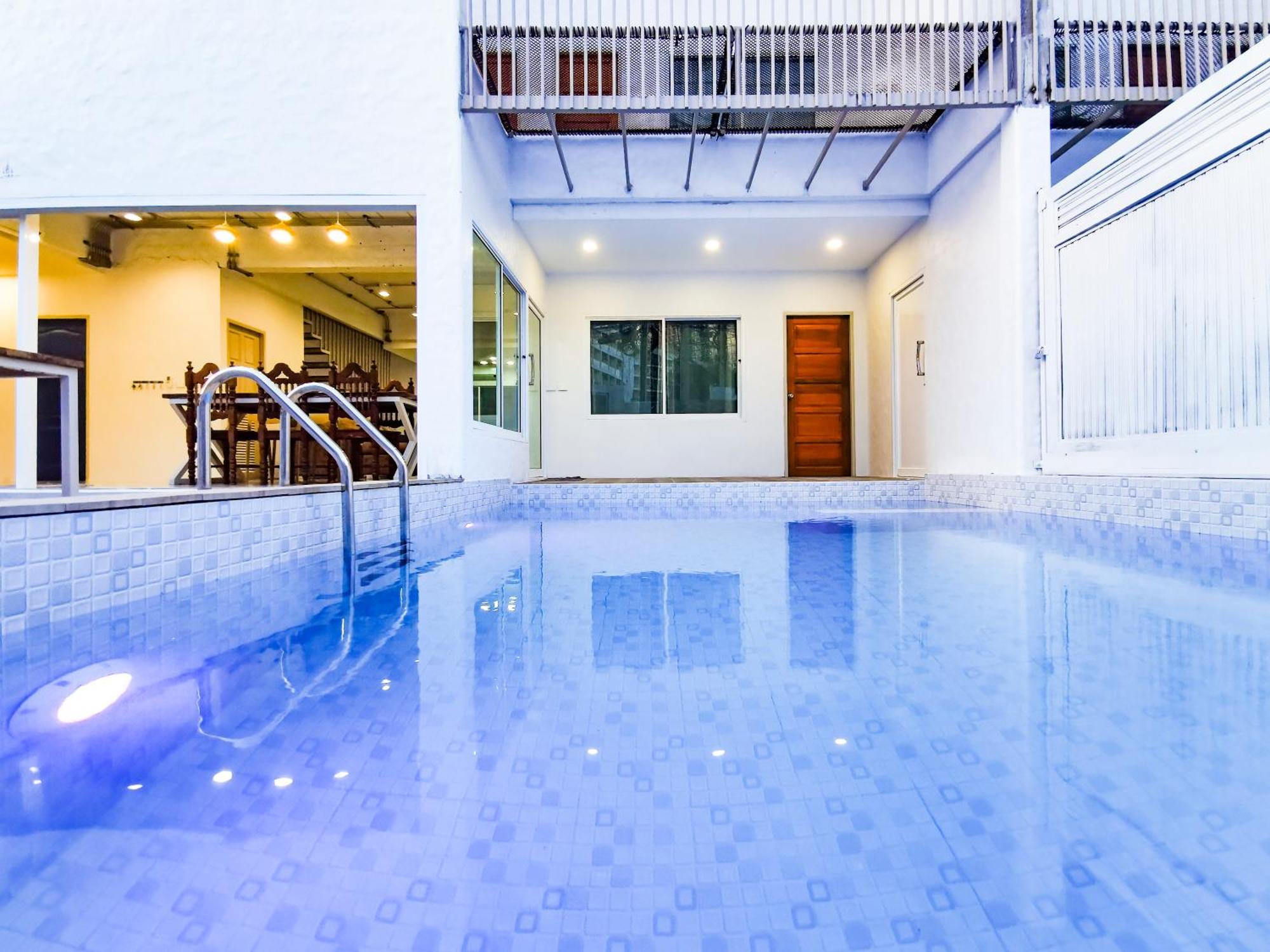 Thepprasit Cosy Villa Haat Jomtien Eksteriør bilde