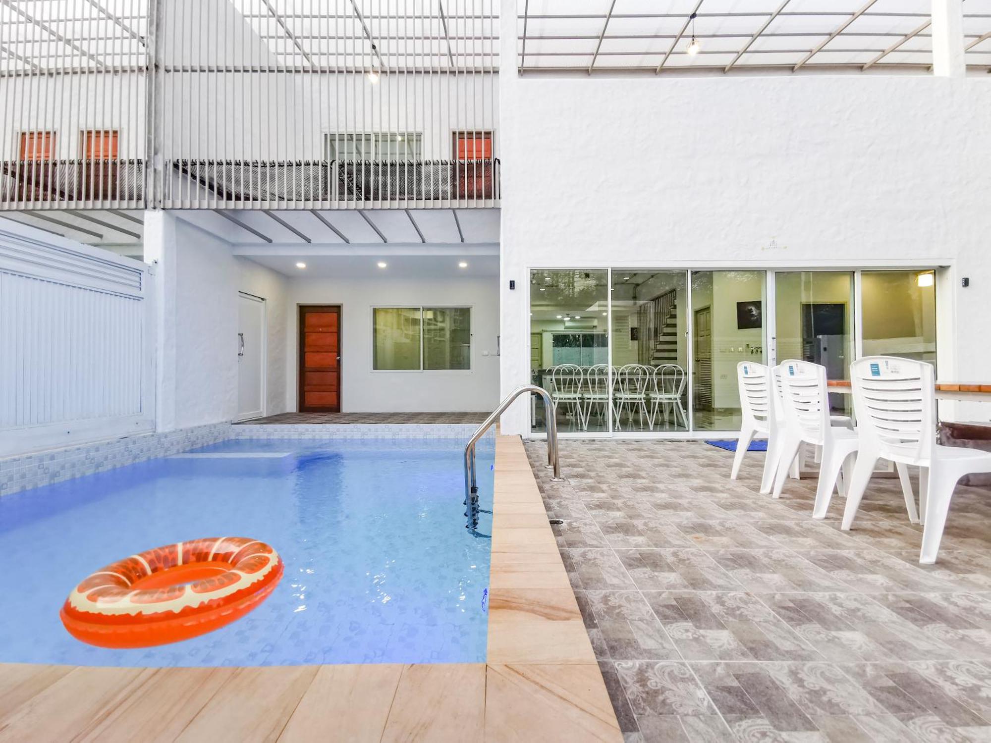 Thepprasit Cosy Villa Haat Jomtien Eksteriør bilde