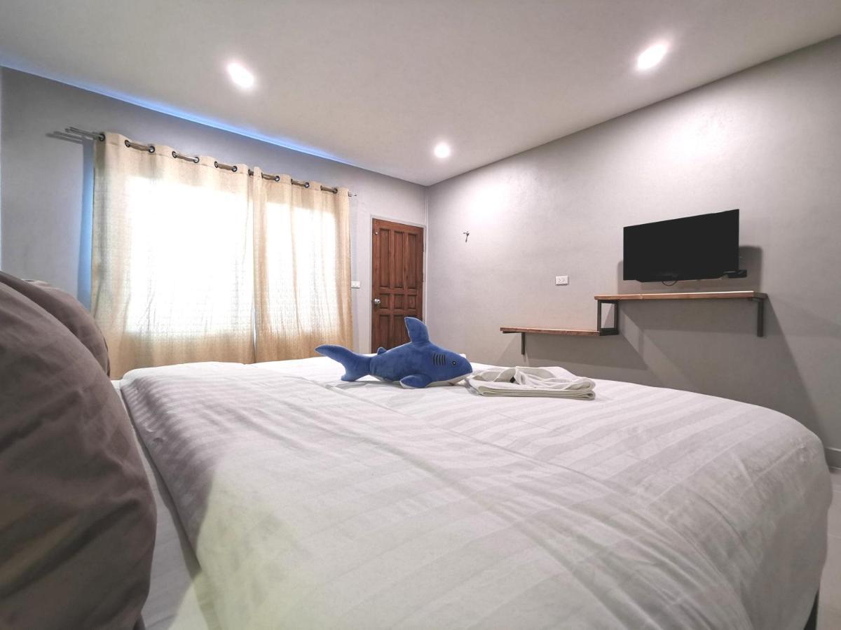 Thepprasit Cosy Villa Haat Jomtien Eksteriør bilde